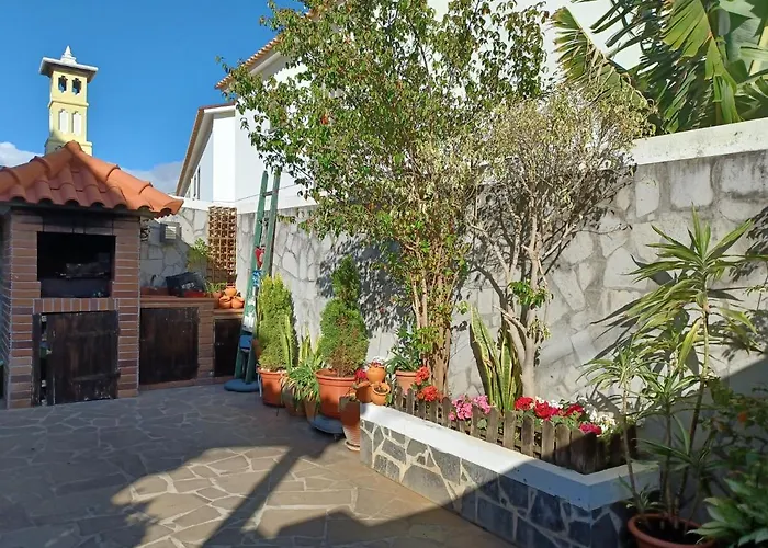 House Near Cr7 Museum Dom wakacyjny