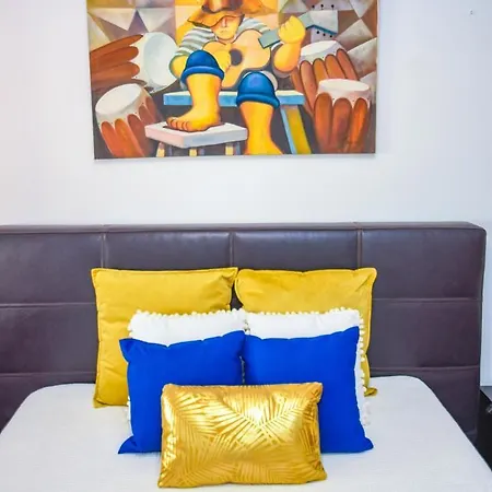 House Near Cr7 Museum * Funchal (Madeira)