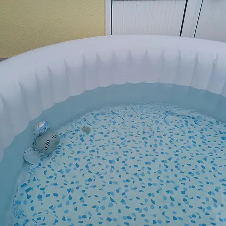 House Near Cr7 Museum *