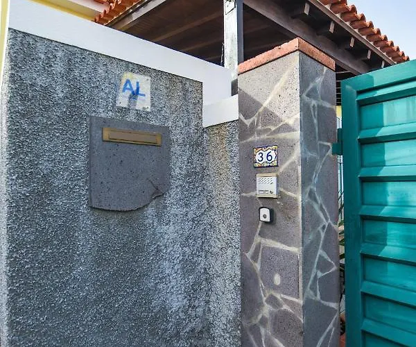 House Near Cr7 Museum * Funchal (Madeira)