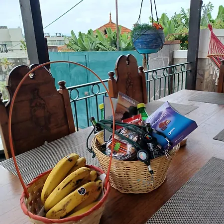 House Near Cr7 Museum * フンシャル