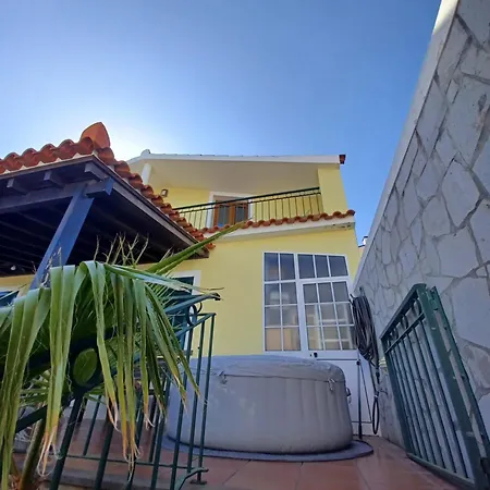 House Near Cr7 Museum 別荘