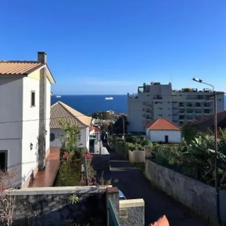Σπίτι διακοπών A House Near Cr7 Museum Madeira *