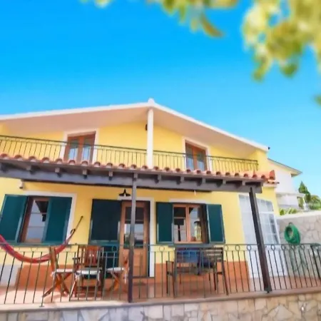 Σπίτι διακοπών A House Near Cr7 Museum Madeira