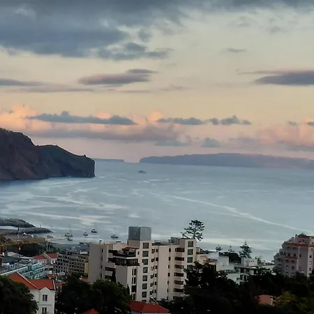 A House Near Cr7 Museum Madeira Φουνκάλ