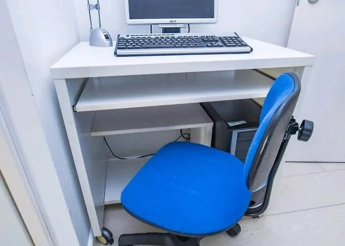 House Near Cr7 Museum *