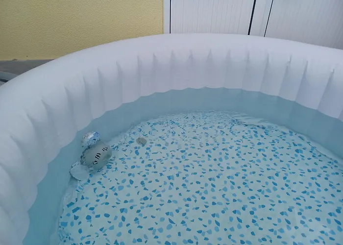 House Near Cr7 Museum *