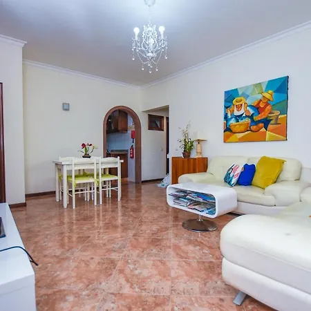 House Near Cr7 Museum