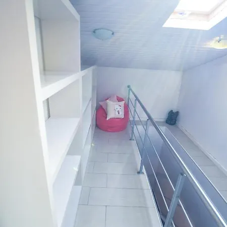 House Near Cr7 Museum *