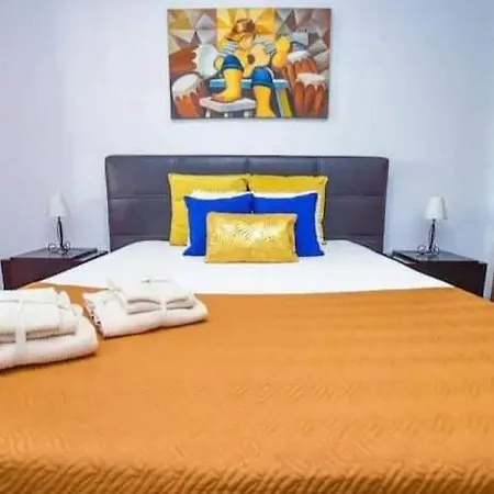 House Near Cr7 Museum